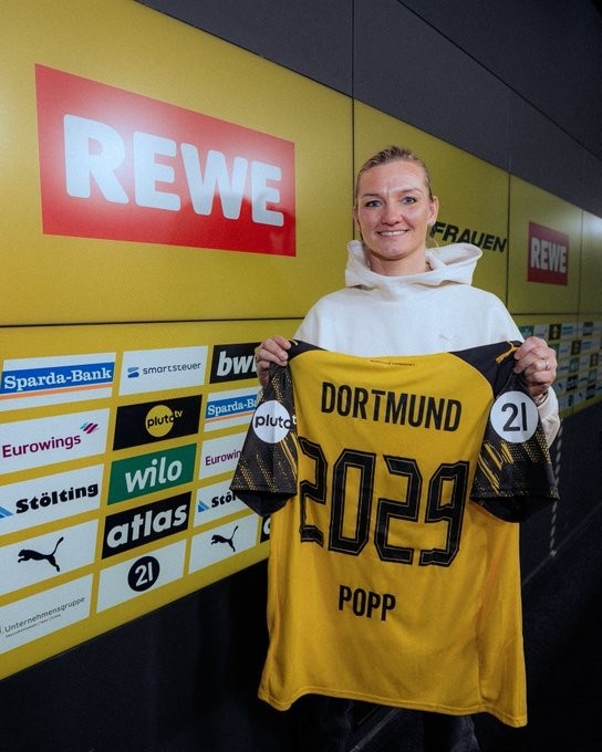 官方：多特蒙德女足签下德国女足名将波普，签约至2029年